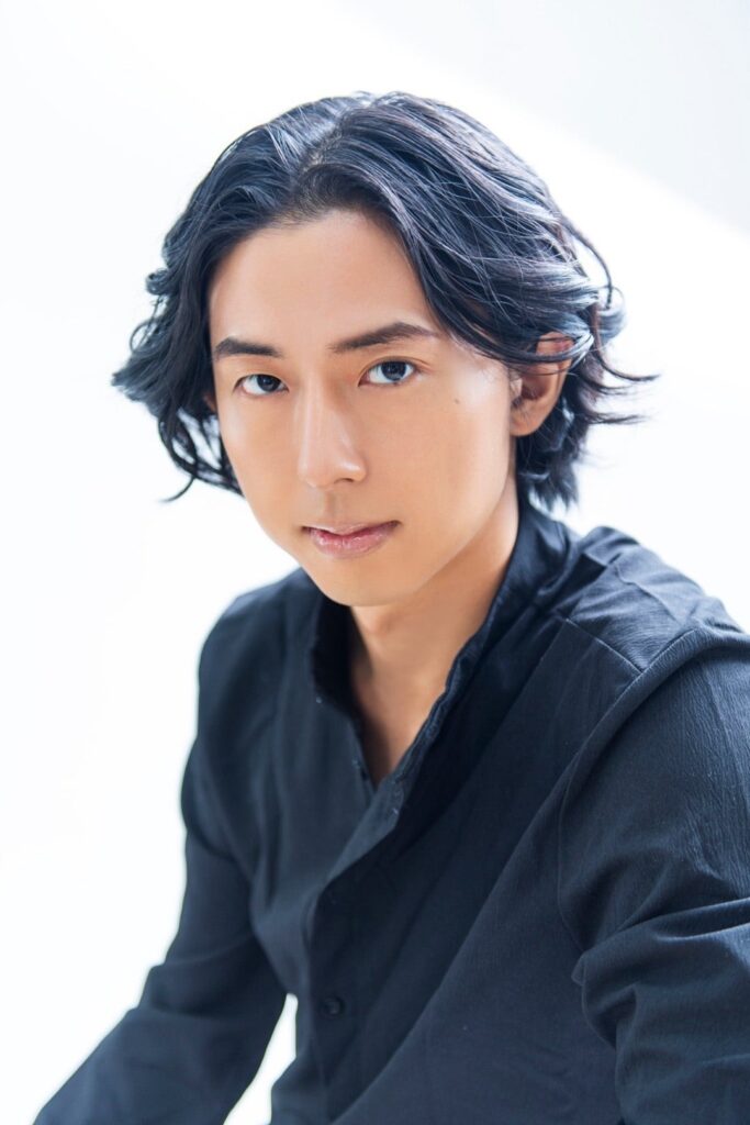 手塚日南人の兄・奨之さんとは？家族構成や多才な兄弟の全貌に迫ります