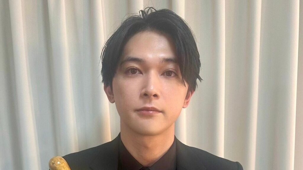 【吉沢亮卒アル】中学・高校時代の伝説を徹底解剖！